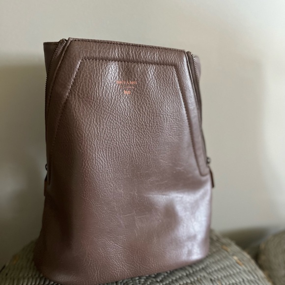 Matt & Nat Pouch bag - Picture 1 of 2